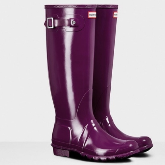 Hunter Shoes - New In box Hunter Tall Gloss Violet Boots